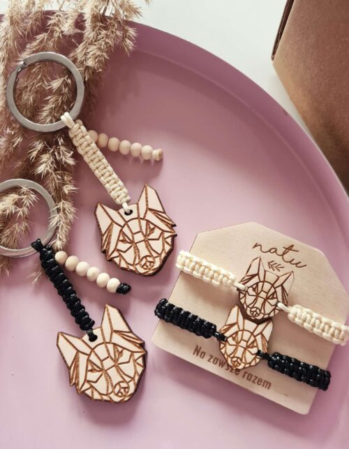 ZESTAW dwie bransoletki i dwa breloki WILKI