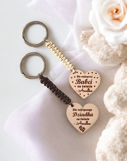Zestaw dwóch breloków z grawerem dla Babci i Dziadka
